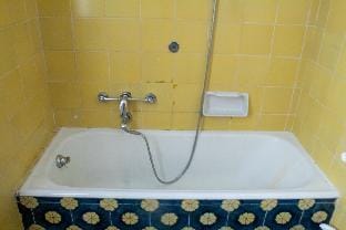 Private Room in the Heart of Florence 33 Vacation rental in Florence