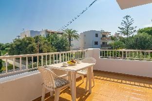VILLA BLANCA - Beautiful villa with private swimming pool and free WIFI Apartment in Cala Ferrera