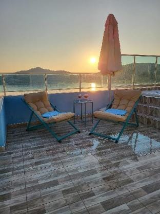 Lux Penthouse Apartment with Jacuzzi 2 Bedrooms Villa in Kalkan Belediyesi
