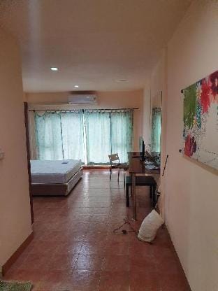 Very Cheap Apartment in Jomtien Vacation rental in Pattaya City