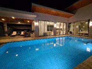 Villa Mimosa 2, Splendid 3 Bedroom Master Ensuite Villa in Rawai