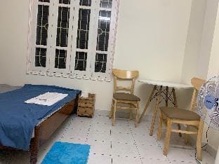 Bong House 4 (Home Stay) Apartment in Hanoi