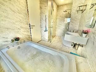 MJHolidayB2429 [TravelSuite] Cityview+FreeParking Apartment in Malacca