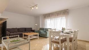 Apartamento El Califa - 3 Habitaciones Apartment in Cordoba