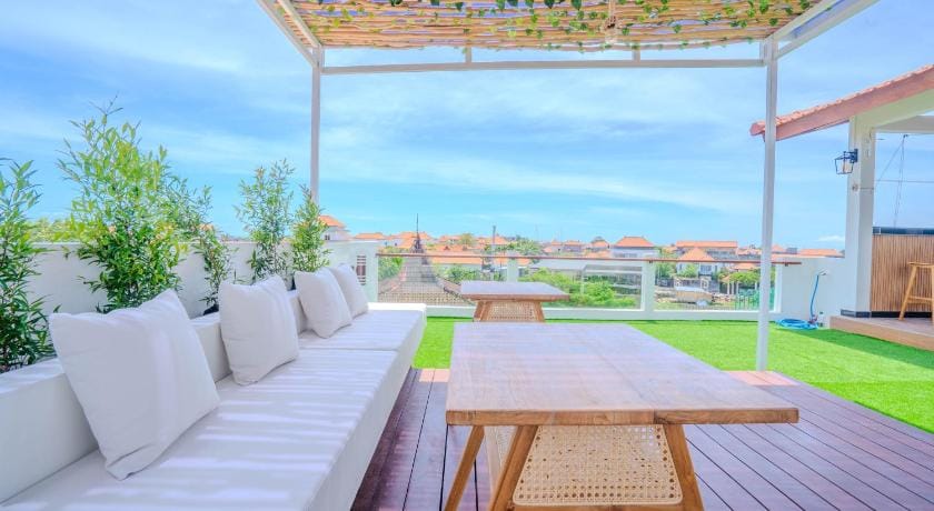 Bagas Bagus Guesthouse Bed and Breakfast in North Kuta