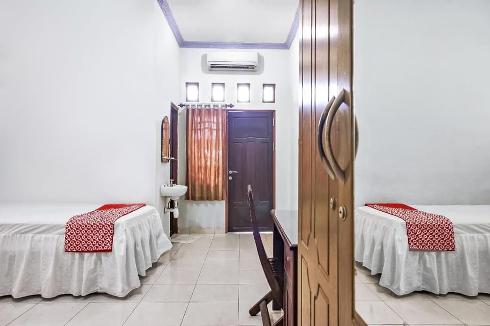 Hotel O Marang Homestay Syariah Near SMP NEGERI 1 CEMPAGA Hotel in Indonesia
