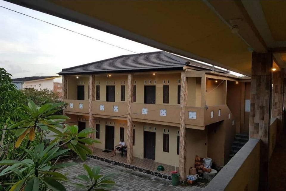 Hotel O Kos Moncok Hotel in West Nusa Tenggara, Indonesia
