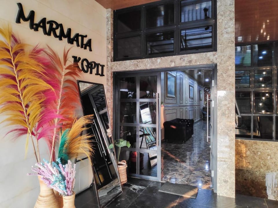 RedDoorz @ Perdagangan Simalungun Hotel in Indonesia