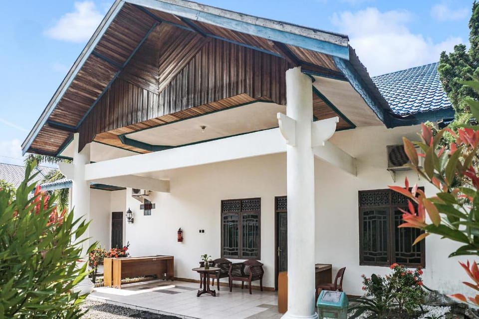 Hotel O Wisma Pundu Syariah Near Kantor Camat Kota Besi Hotel in Indonesia