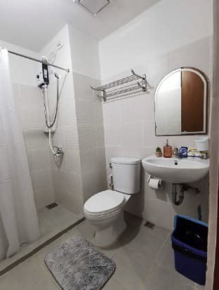 Studio Type Condo with Pool & Garden Facilities Apartment in Bacolod