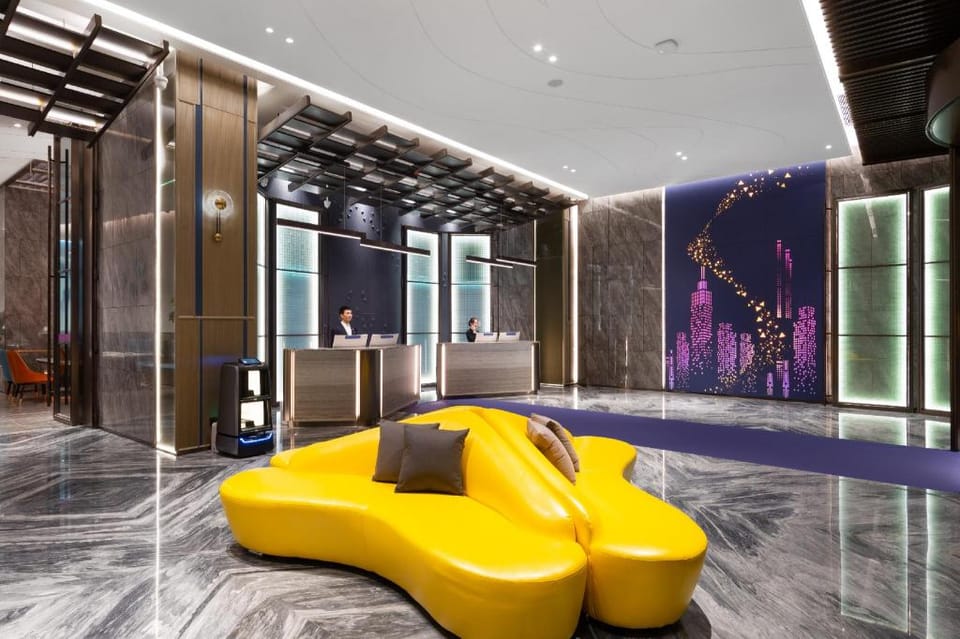 Shenzhen Naive S Hotel - Xili Metro Station Branch Hotel in Hong Kong