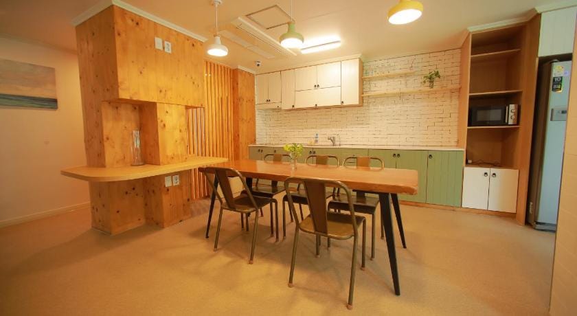 Slow Vibe Myeongdong Bed and Breakfast in Seoul