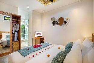 Luxury 3 BR Villa  Private Pool at Seminyak#PS17 Villa in Kuta