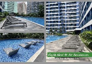 The Eagle's Nest w/ Netflix and Ayala Makati View Vacation rental in Makati