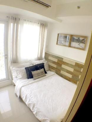 BalaiB Cozy Studio in SM Grass Residences SM North Apartment in Quezon City