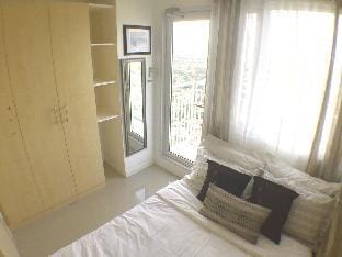 BalaiB Cozy Studio in SM Grass Residences SM North Apartment in Quezon City
