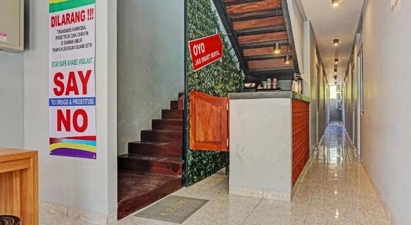Capital O 92765 J&b Smart Sentul Hotel in West Java