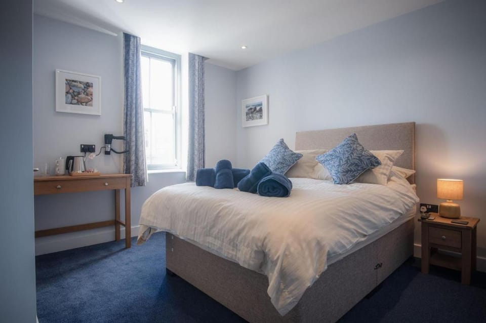 Ocean Cabins No 13 @ The Square - Saundersfoot Apartment in Saundersfoot