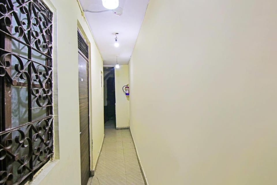 Hotel O Sudarshan Palace Hotel in New Delhi
