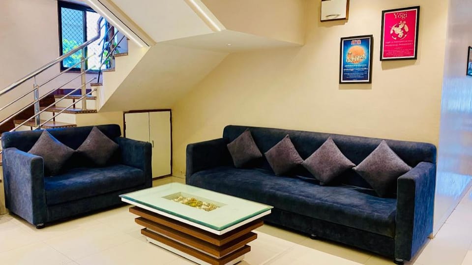 Hotel Gurukripa Inn Vacation rental in India