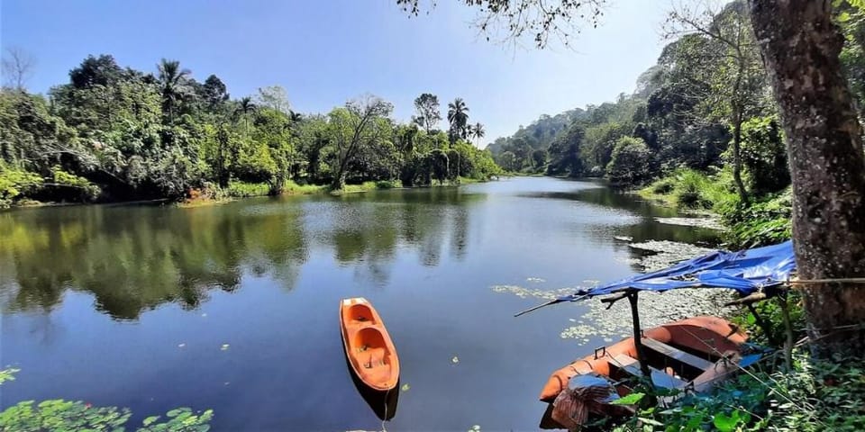Noah's Ark- Riverfront Boat House Cottage Vacation rental in Kerala