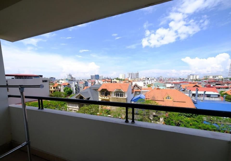 Căn hộ khép kín tầng 6 toà nhà Htower 1 Vacation rental in Laos