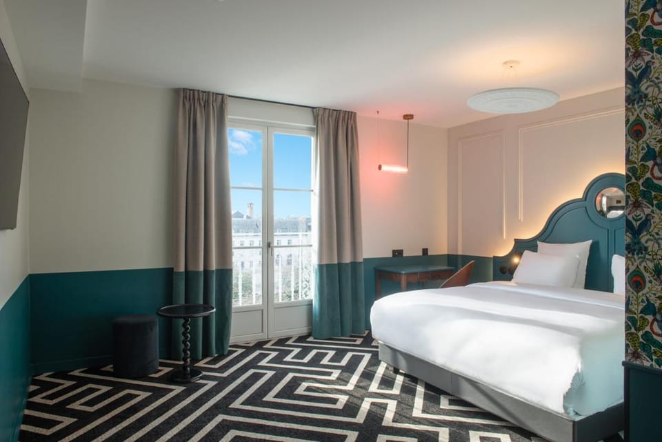 LABE Hôtel Tours Centre Gare Hotel in Tours