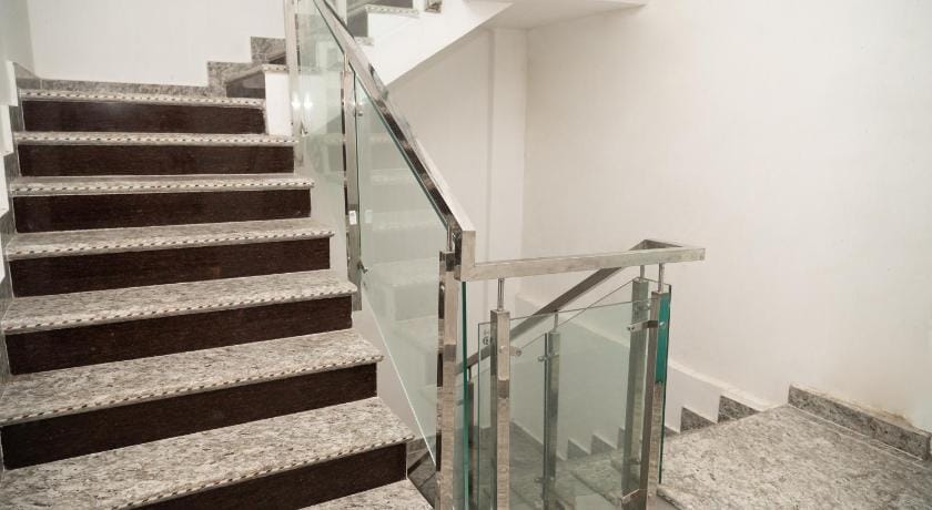 Holy Land Hotel in Varanasi