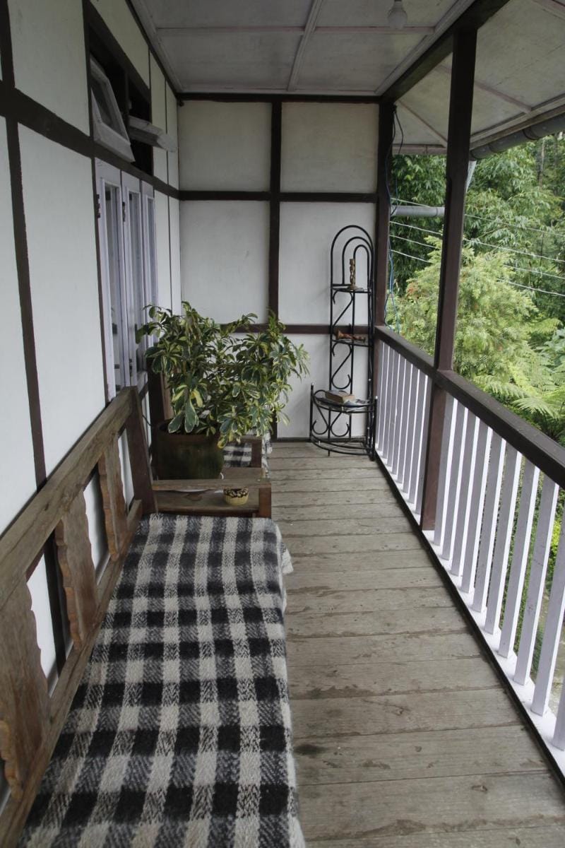 Hitaishi Homestay - Bermiok Vacation rental in India