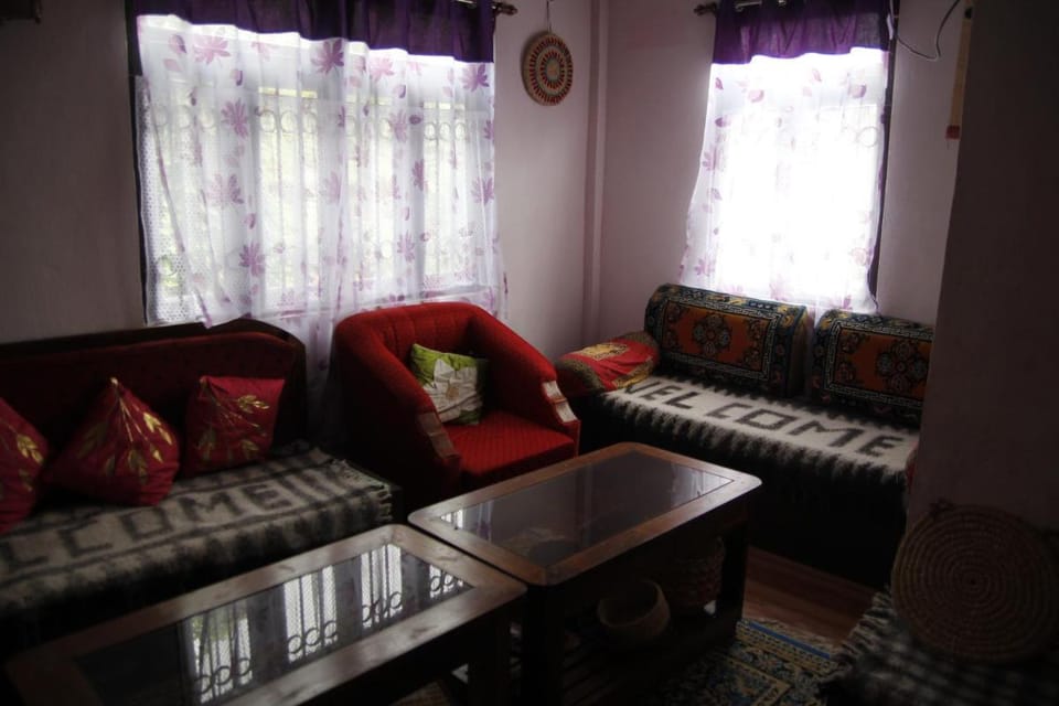 Hitaishi Homestay - Bermiok Vacation rental in India