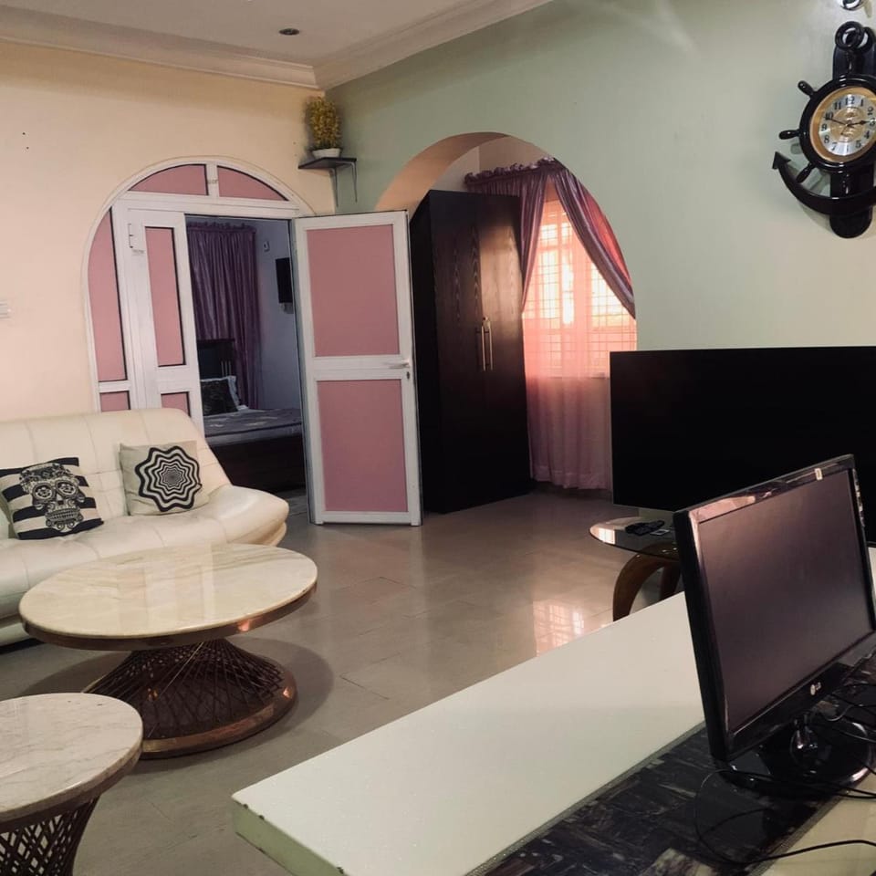 HP Pavilion Apartment hotel in Abuja