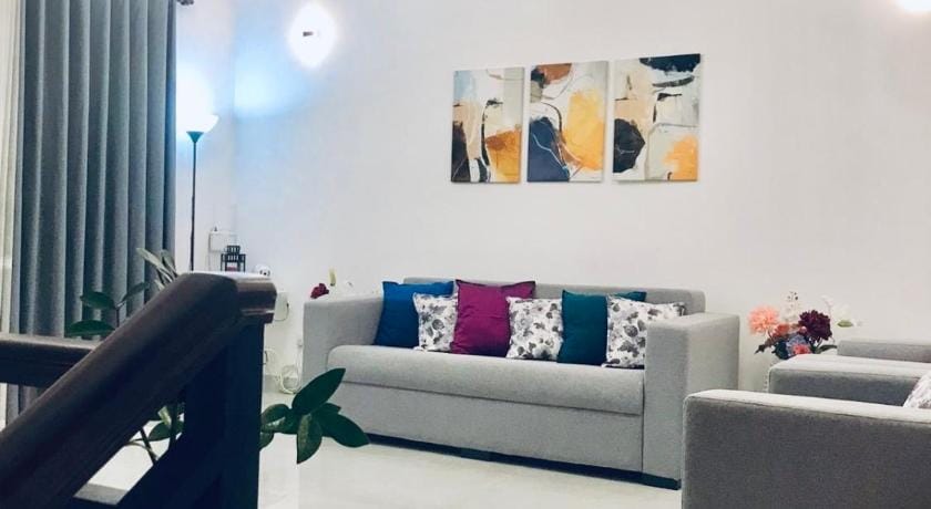 Millennium Elite Vacation rental in Western Province