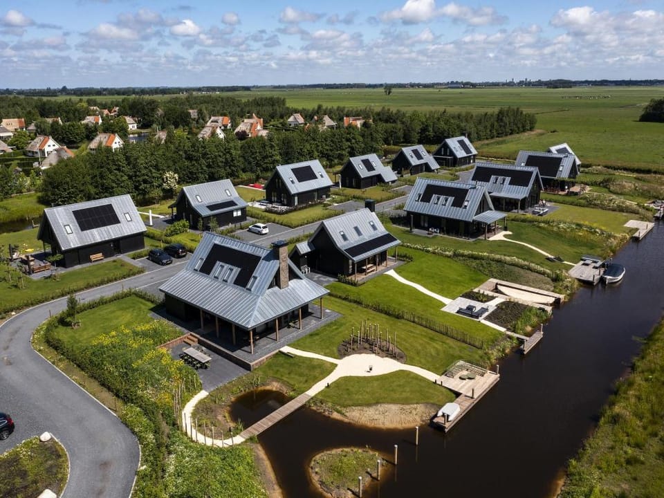 Villa in Friesland with Garden and Terrace Villa in Friesland, Netherlands