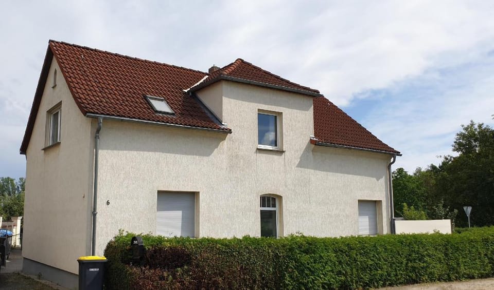 BIG Apartment BaLi Apartment in Saxony