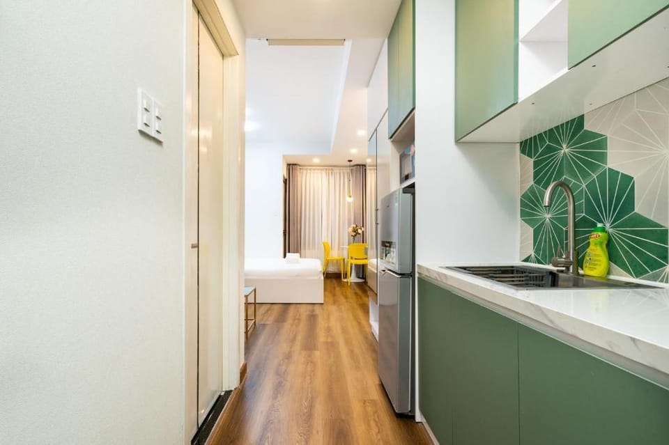YO'S Homes River Gate Studio Suite City View Apartment in Ho Chi Minh City