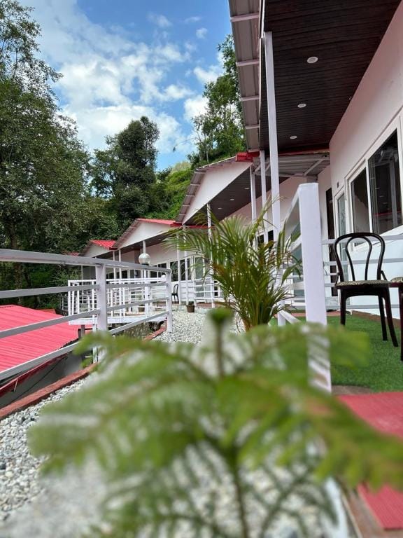 SHIVA'S TRIDENT Hotel in Uttarakhand