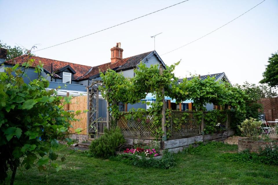 The Dove Inn Hotel in South Norfolk District