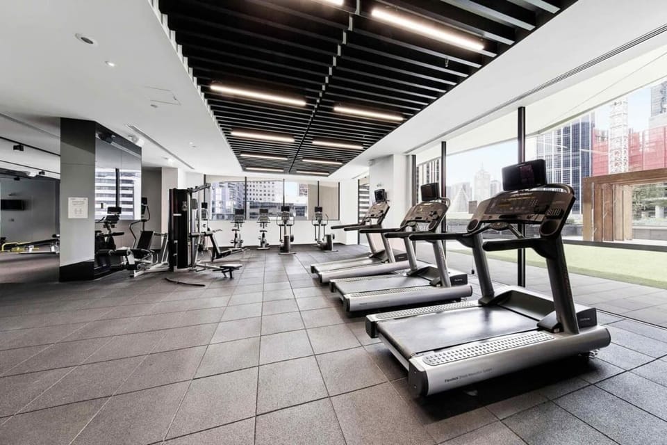 Stylish & Modern 2BR Apt Near Victoria Market Apartment in Melbourne