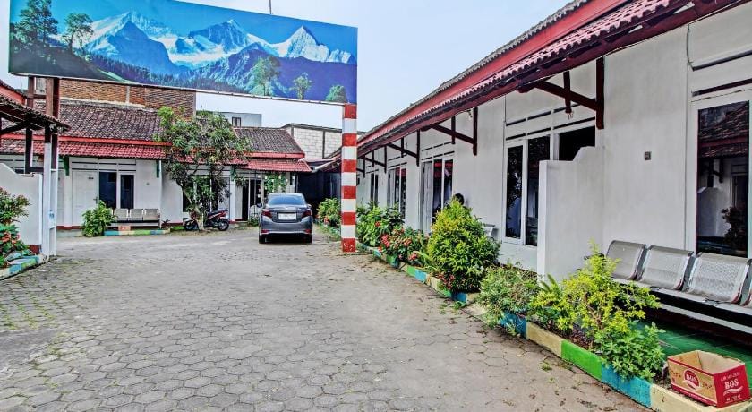 Hotel O 4 Saudara Hotel Hotel in Indonesia