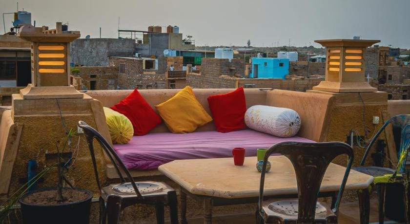 Open Road Hostel and Cafe Hostel in Sindh