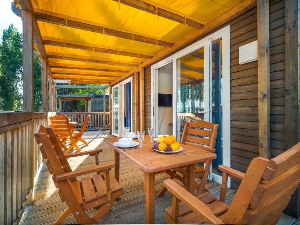 Mediteran Travel Mobile Homes Pirovac Glamping 2+2 Vacation rental in Tisno