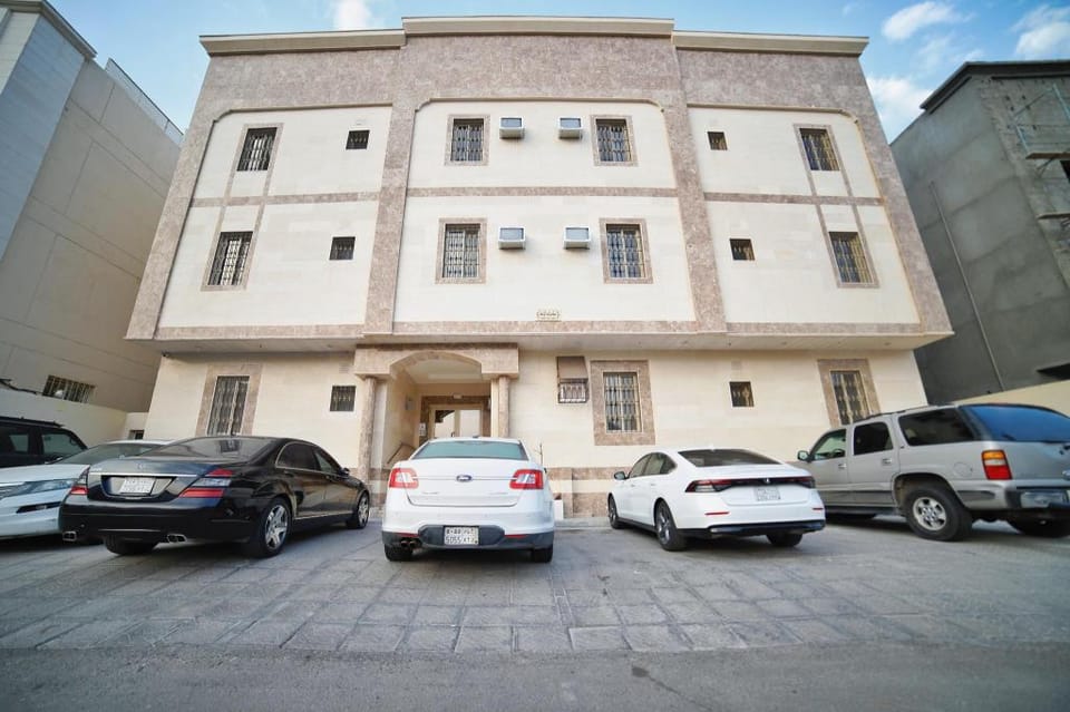 Glamour Tabba Apartments Hotel in Medina