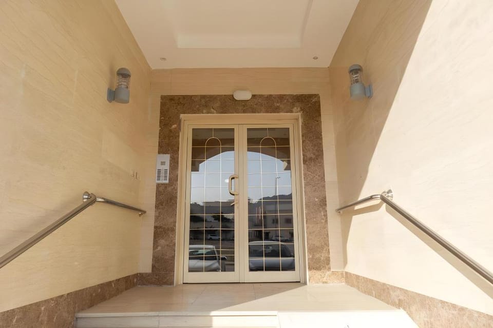 Glamour Tabba Apartments Hotel in Medina