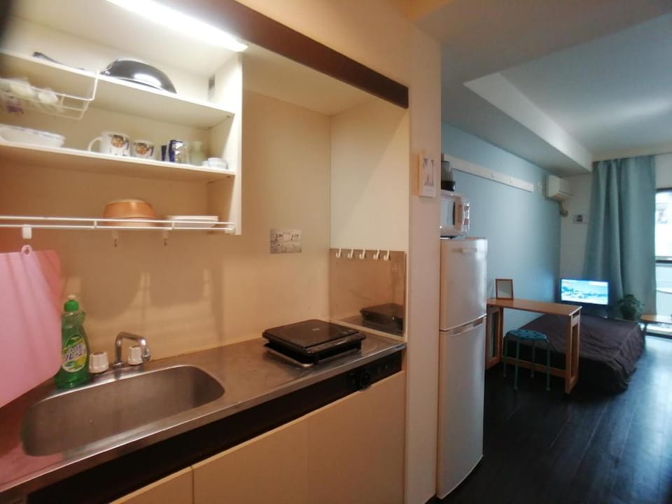 Shinjuku Twin beds(single bed X 2) @ Kagurazaka Apartment in Shinjuku