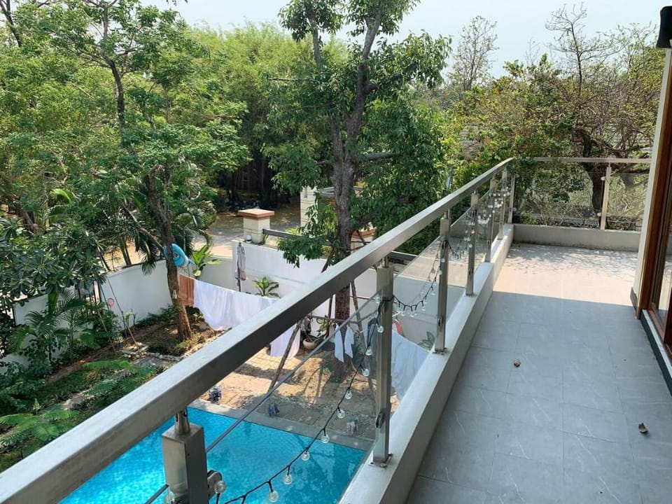 中天/市中心/海滩/泳池别墅/轰趴/豪华/美女多/芭提雅/KTV Vacation rental in Pattaya City