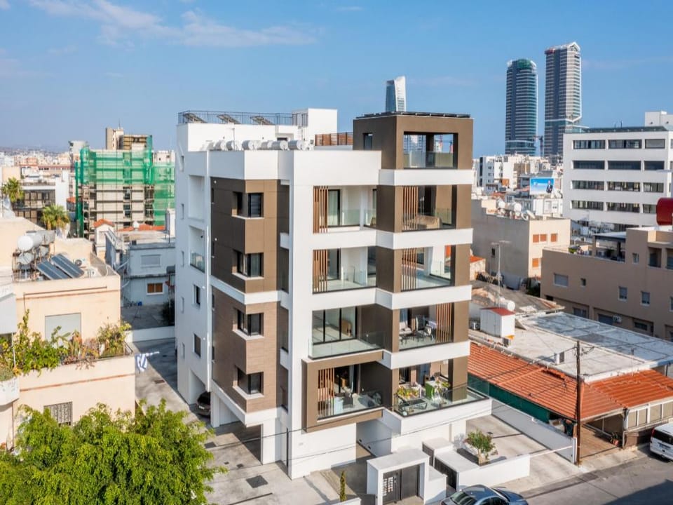 Sanders Premier - Lovely 2 bdr. apt. with balcony Apartment in Limassol City