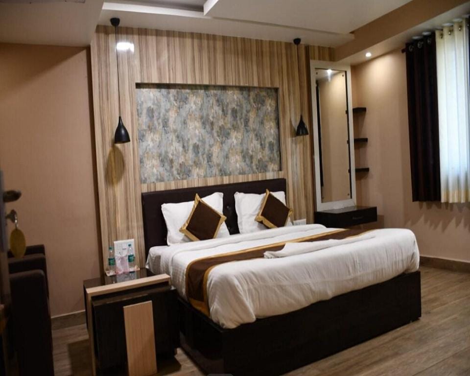 Hotel ABJ Grand Hotel in West Bengal