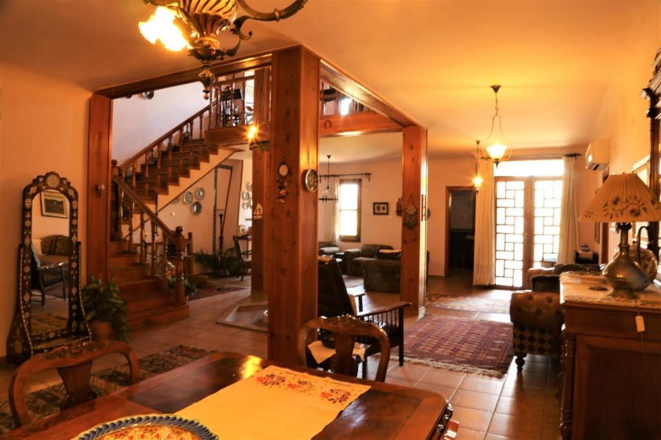 Villa Ugurlu in Antalya’s Historic Kaleici Villa in Antalya