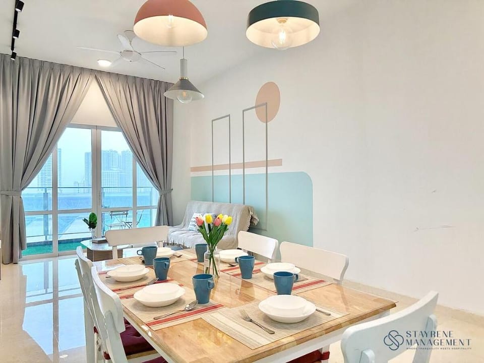 Tri Tower•3BR 6Pax BalconyWiFi Netflix/walk to CIQ Vacation rental in Johor Bahru