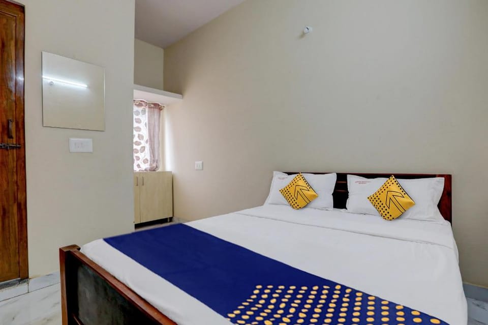 SPOT ON Ambika Residency Mysore Vacation rental in Mysuru